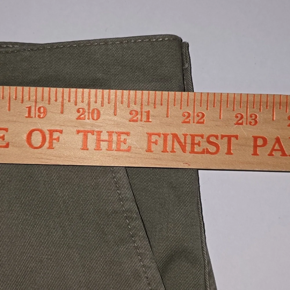 Magellan Outdoors Flat Front Olive Green Mens Size 42
